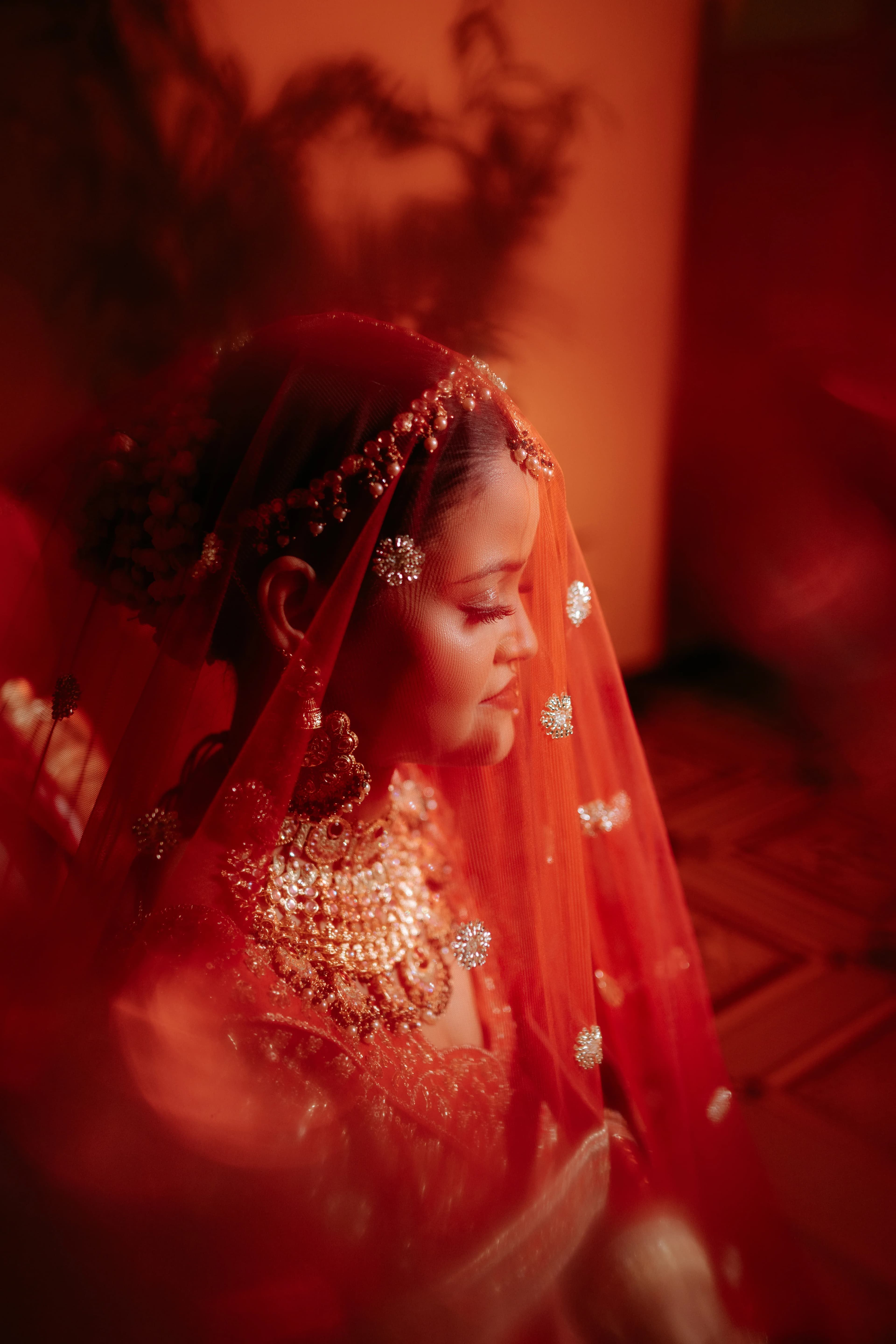 Luxury wedding photography in Varanasi by Love & Parampara Films.